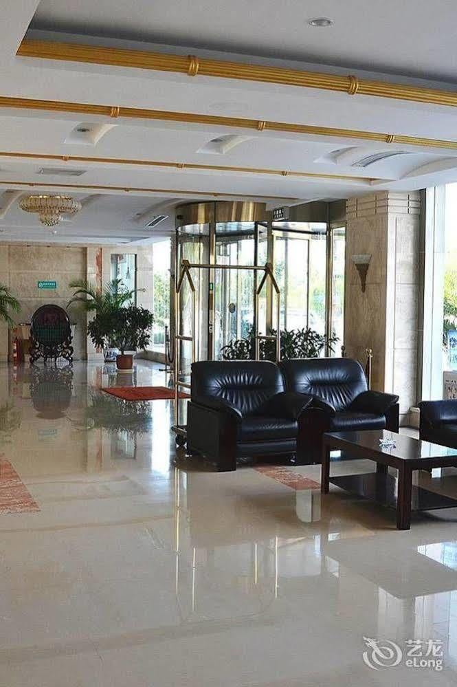 Qingdao University International Academic Exchange Centre Hotel Exterior foto